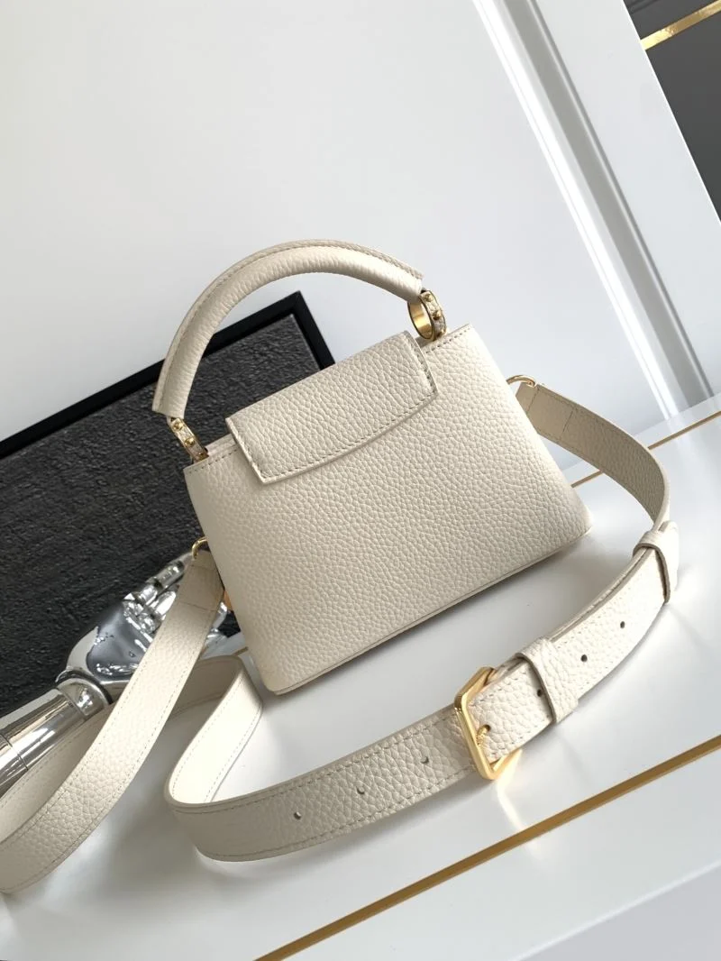 Durable Louis Vuitton Capucines BB Bags 41383
