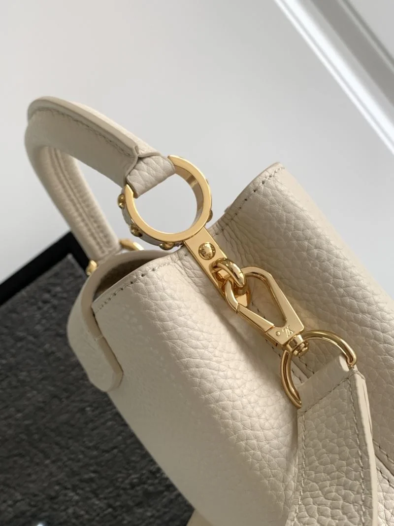 Durable Louis Vuitton Capucines BB Bags 41383