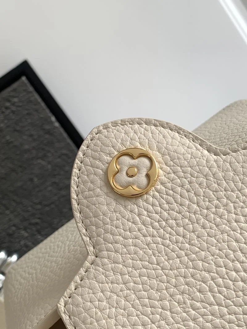 Durable Louis Vuitton Capucines BB Bags 41383