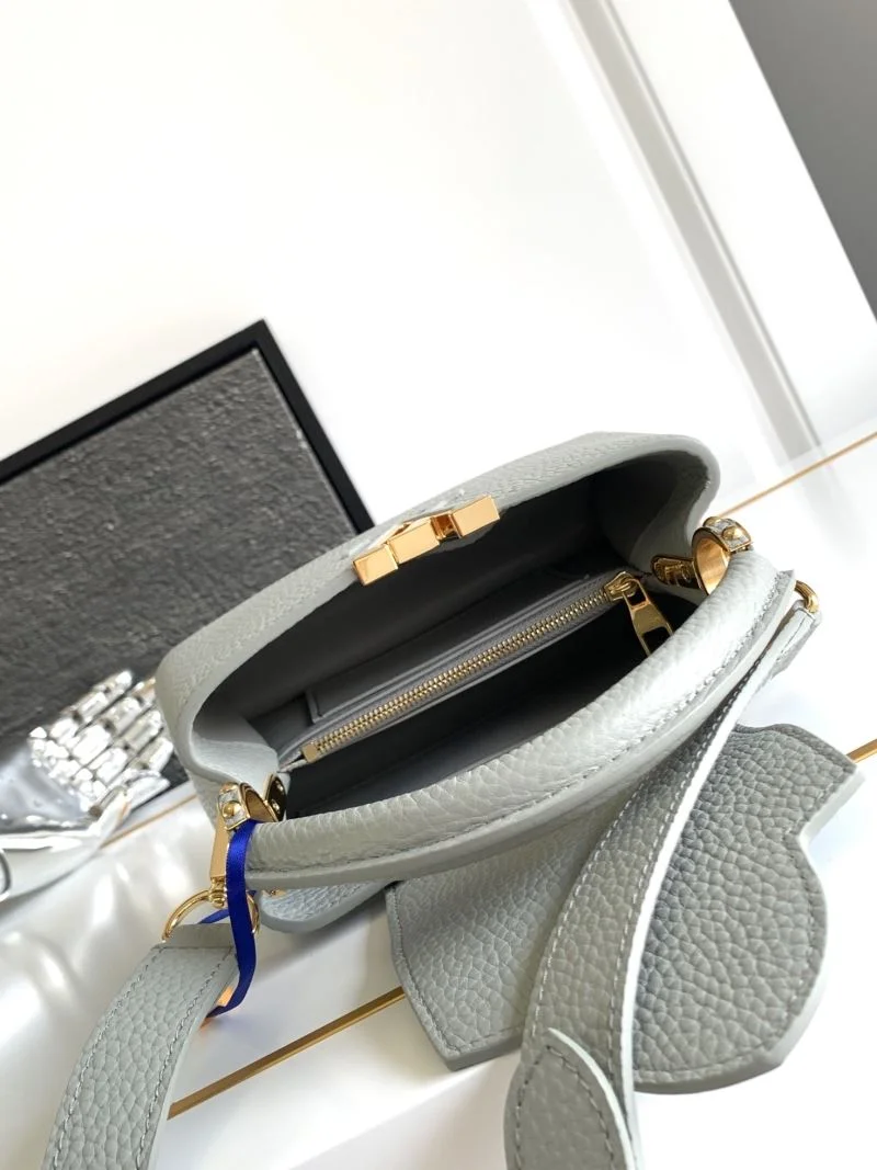 TopPick Louis Vuitton Capucines BB Bags 41368