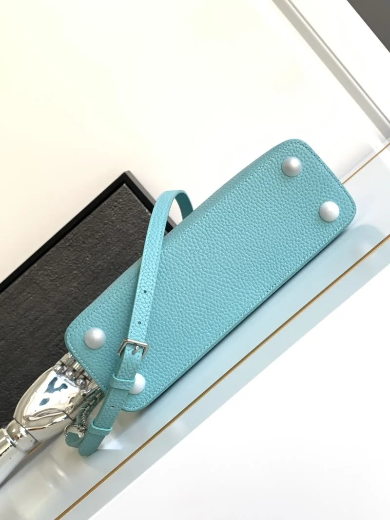 Louis Vuitton Capucines BB Bags ModernLook 41365