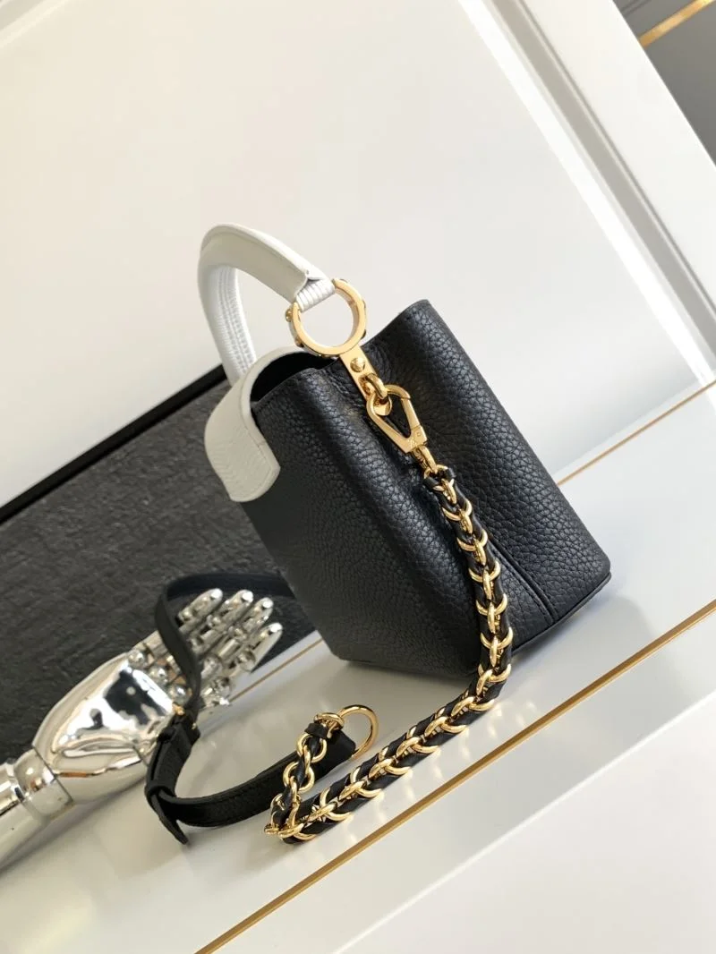 Breathable Louis Vuitton Capucines BB Bags 41371