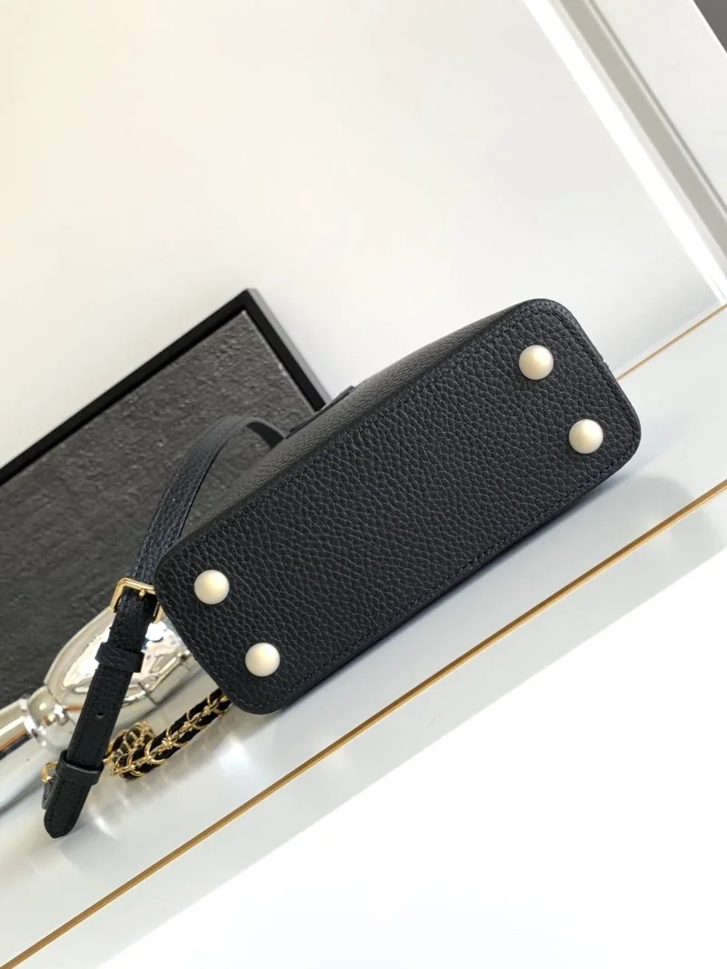 Breathable Louis Vuitton Capucines BB Bags 41371