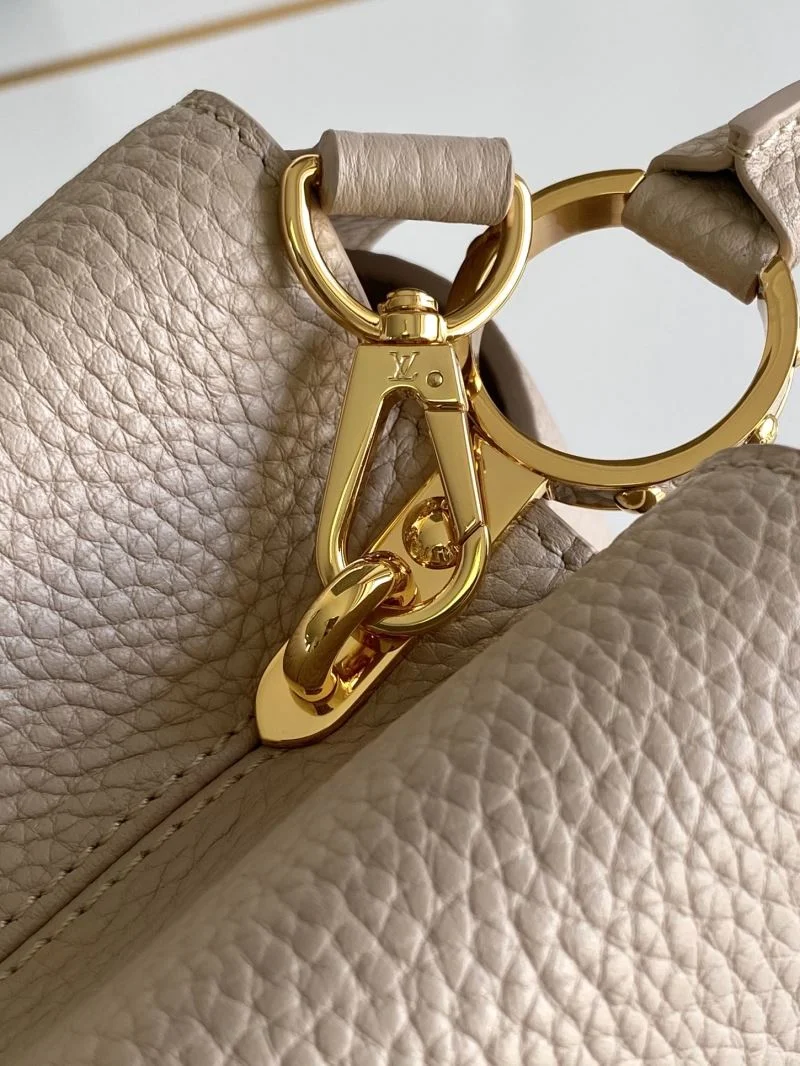 Louis Vuitton Capucines BB Bags Versatile 41357