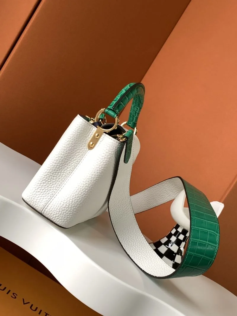 Sporty Louis Vuitton Capucines BB Bags 41352