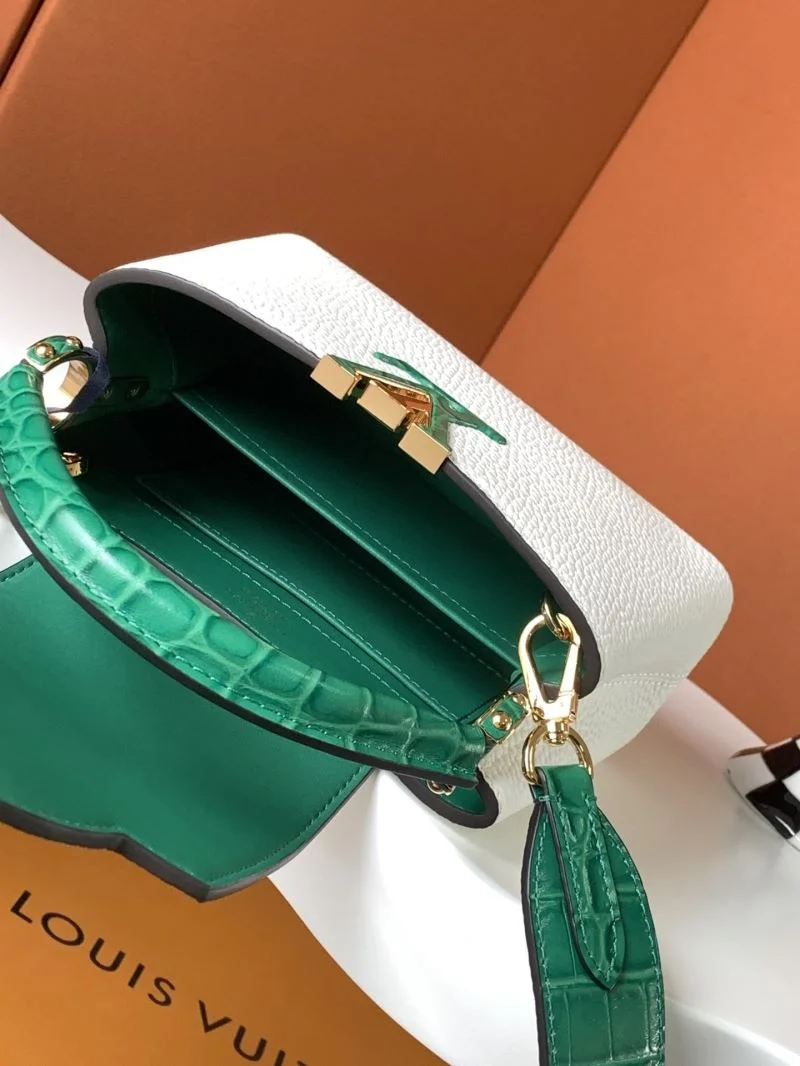 Sporty Louis Vuitton Capucines BB Bags 41352