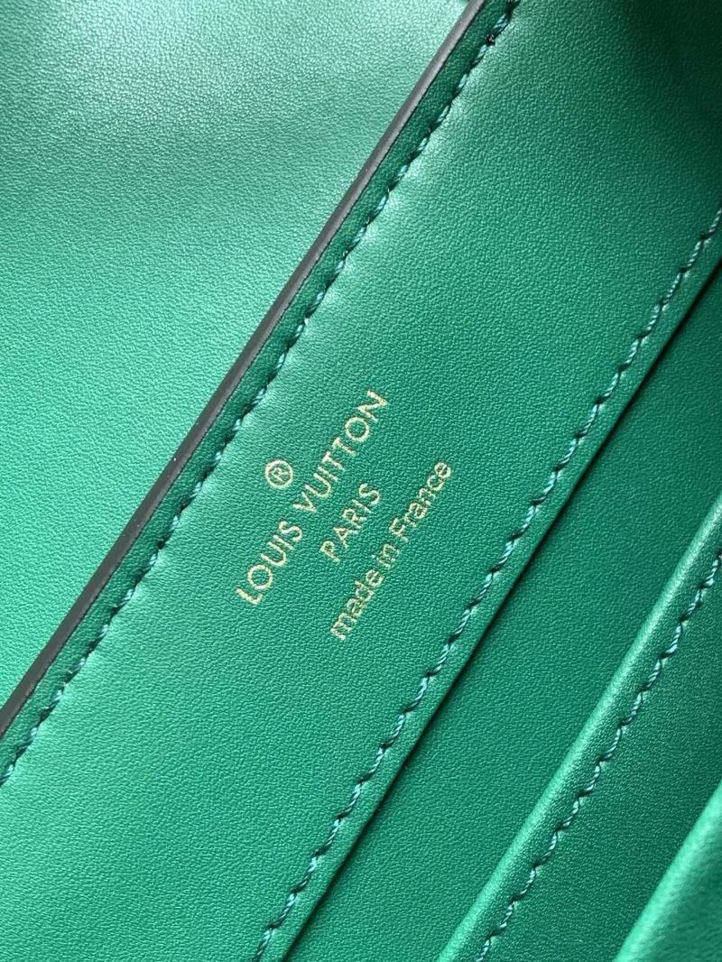 Sporty Louis Vuitton Capucines BB Bags 41352