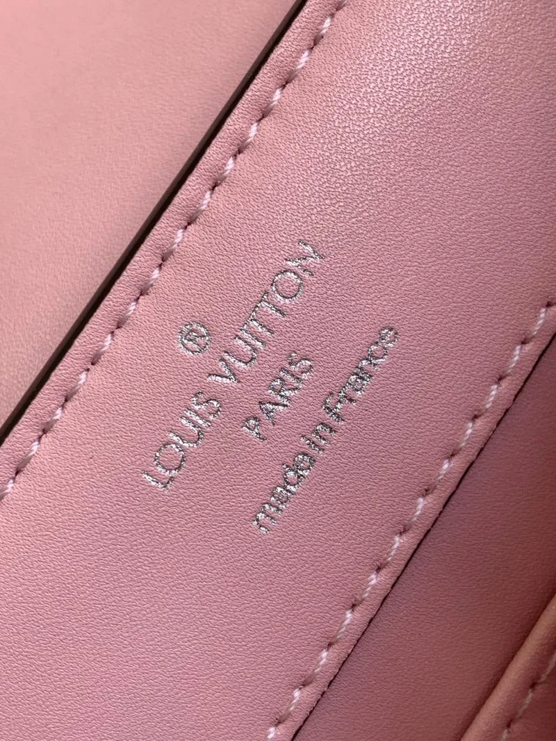 Louis Vuitton Capucines BB Bags WellDesigned 41353