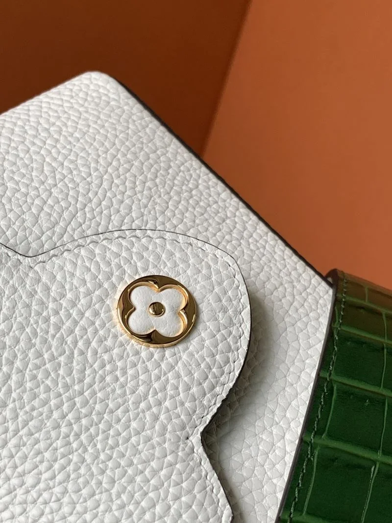 Louis Vuitton Capucines BB Bags Stylish 41349