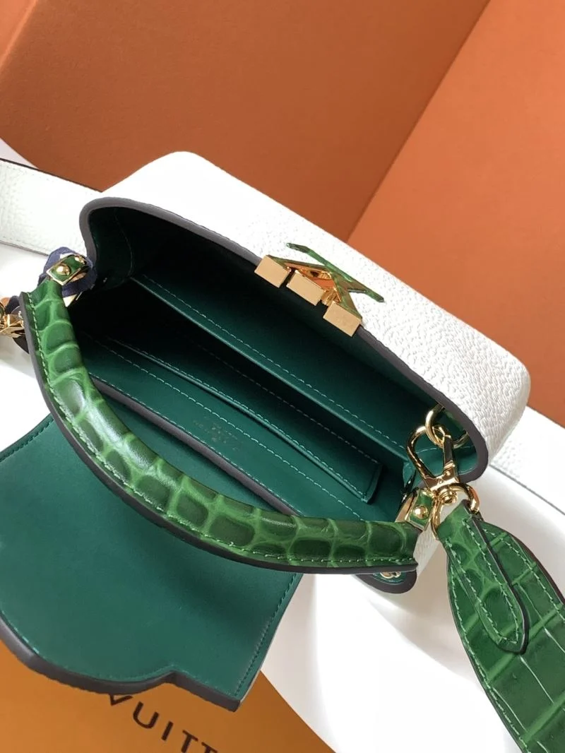 Louis Vuitton Capucines BB Bags Stylish 41349