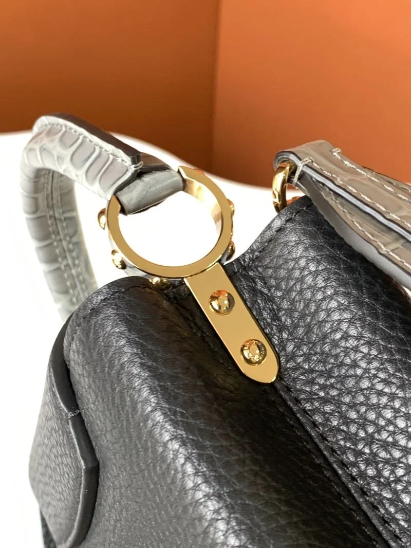 Affordable Louis Vuitton Capucines BB Bags 41344