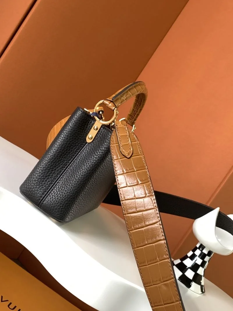 Trendy Louis Vuitton Capucines BB Bags 41332