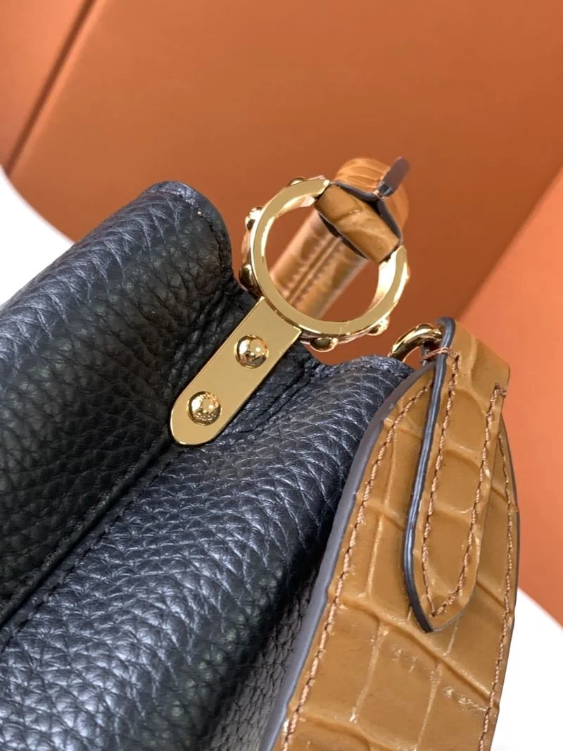 Trendy Louis Vuitton Capucines BB Bags 41332