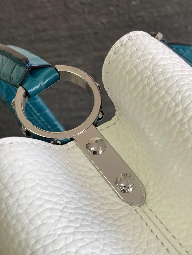 Louis Vuitton Capucines BB Bags Chic 41326