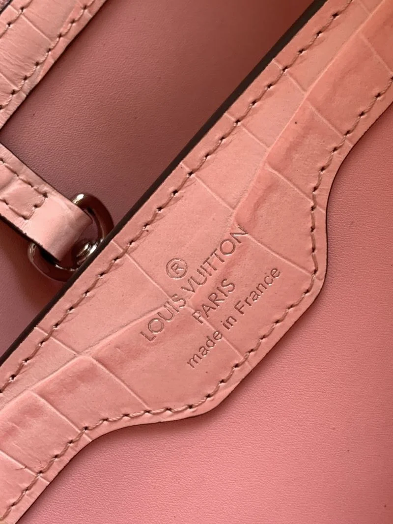 Vibrant Louis Vuitton Capucines BB Bags 41341