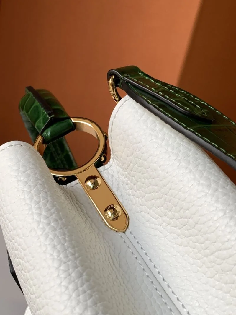 Louis Vuitton Capucines BB Bags Unique 41329