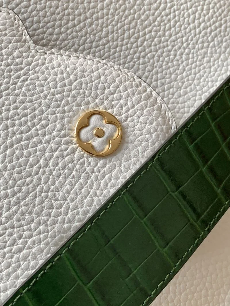 Louis Vuitton Capucines BB Bags Unique 41329