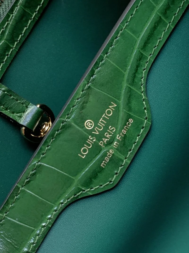 Louis Vuitton Capucines BB Bags Unique 41329