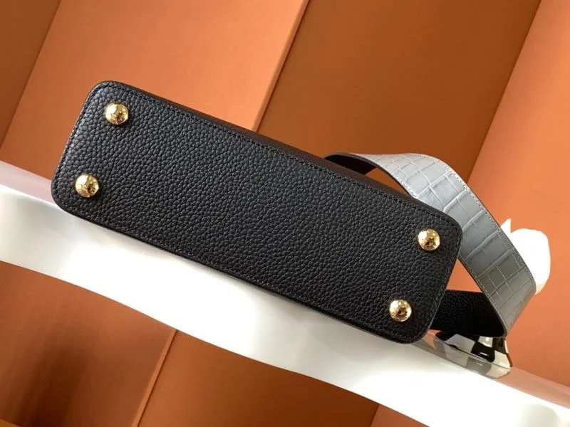Refined Louis Vuitton Capucines BB Bags 41322