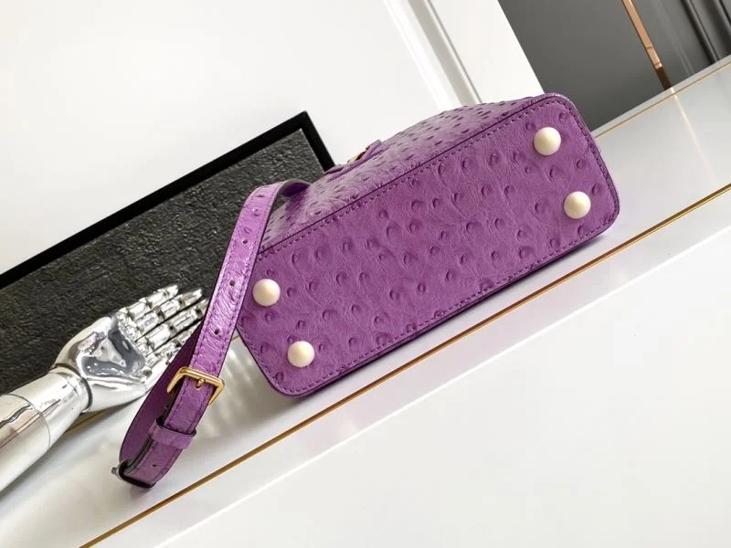 OnTrend Louis Vuitton Capucines BB Bags 41324