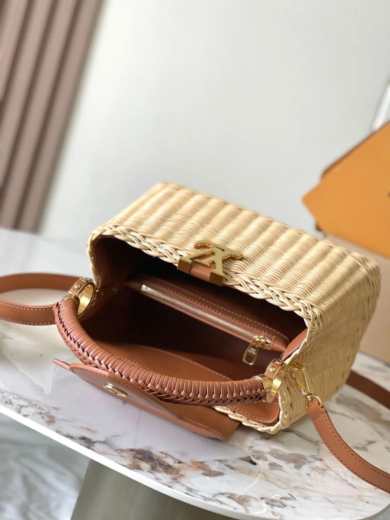 Casual Louis Vuitton Capucines BB Bags 41351