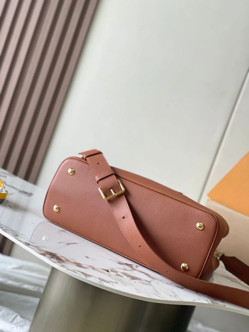 SoftTouch Louis Vuitton Capucines BB Bags 41307