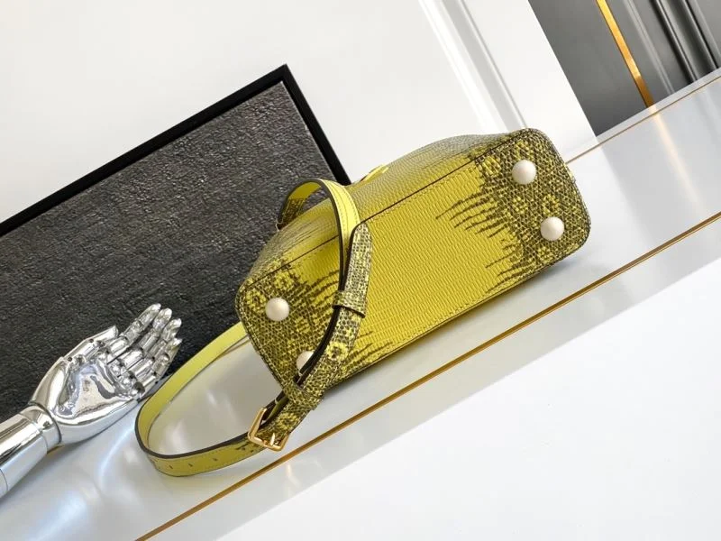 Louis Vuitton Capucines BB Bags Chic 41311