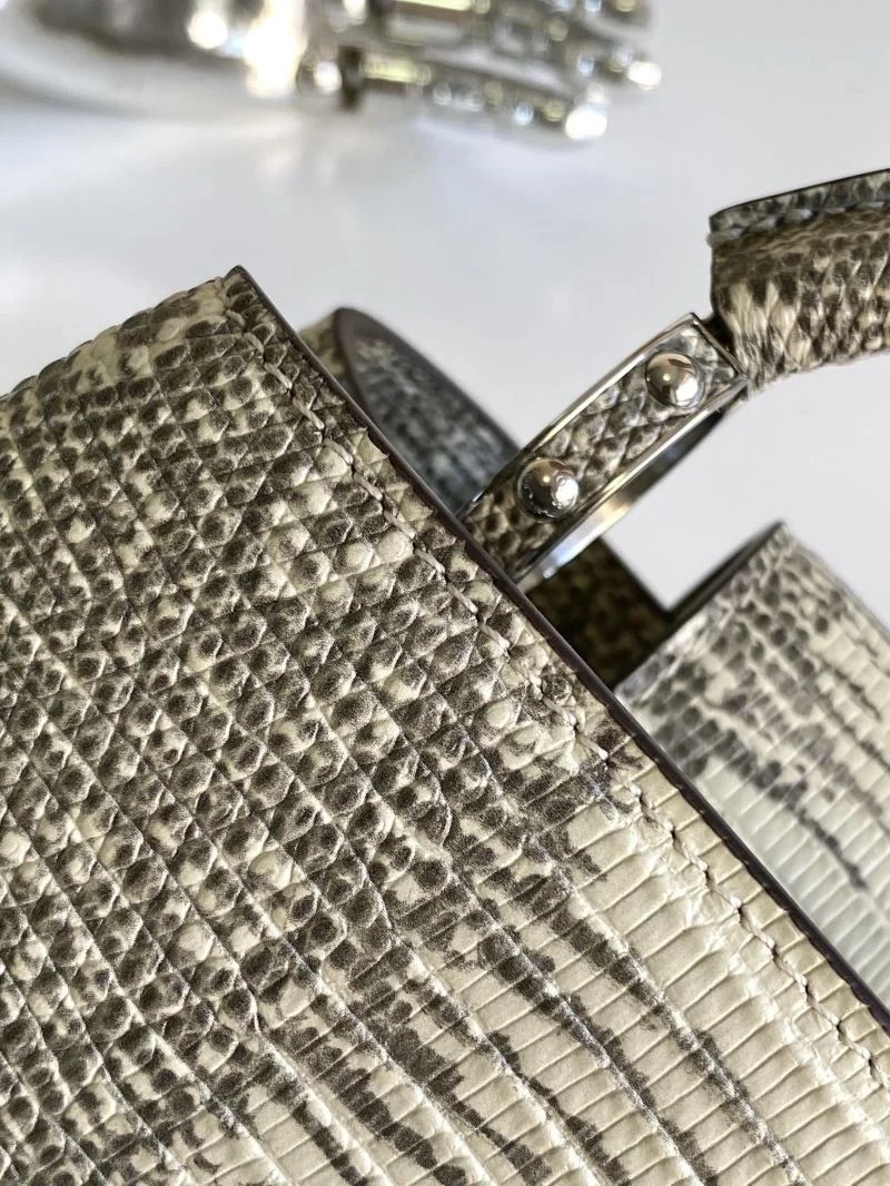 Refined Louis Vuitton Capucines BB Bags 41305
