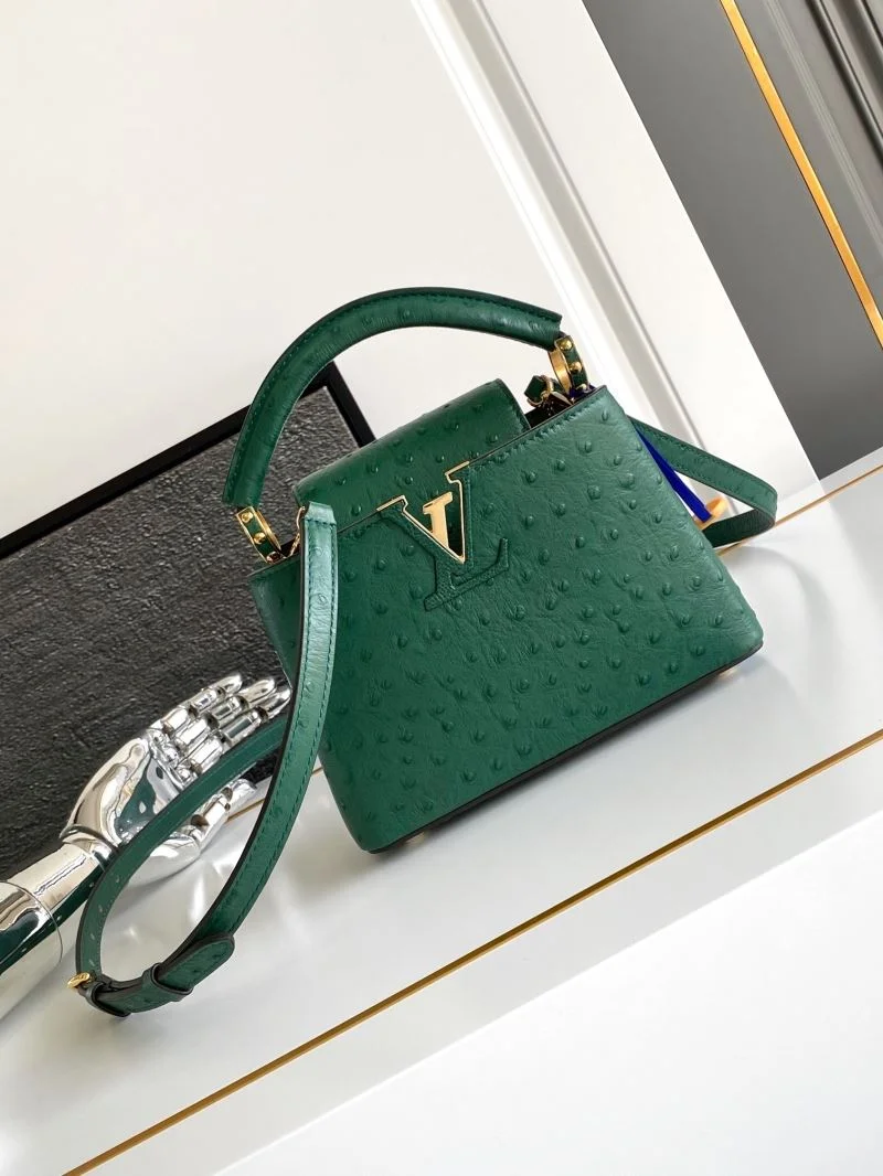BestValue Louis Vuitton Capucines BB Bags 41270