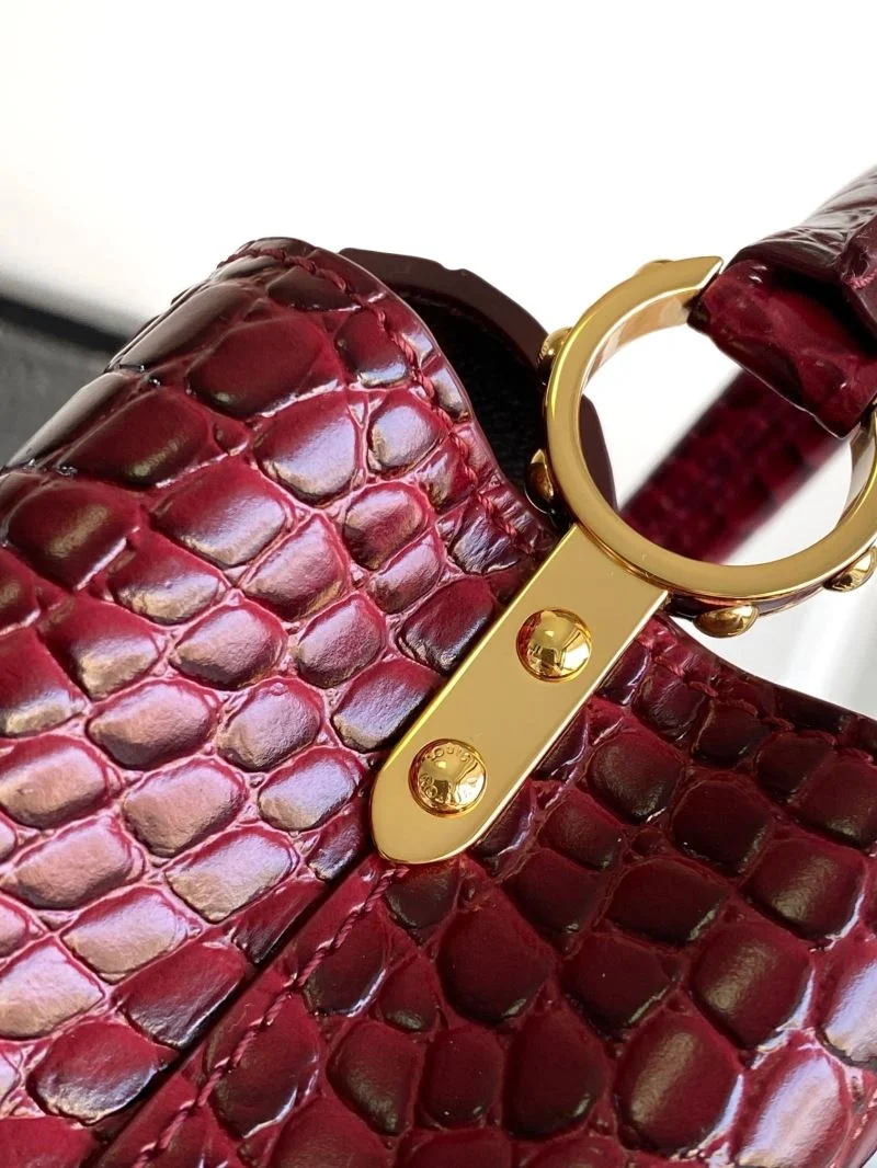 Louis Vuitton Capucines BB Bags Cozy 41275