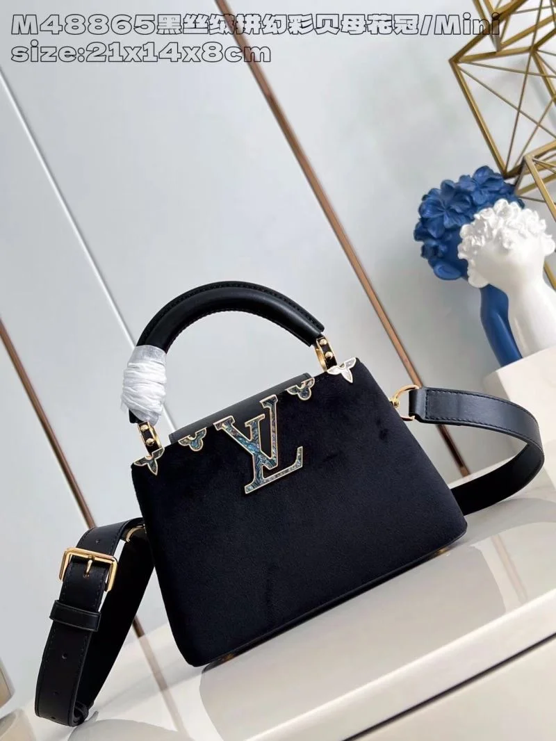 Neat Louis Vuitton Capucines BB Bags 41276