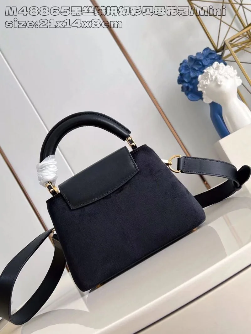Neat Louis Vuitton Capucines BB Bags 41276