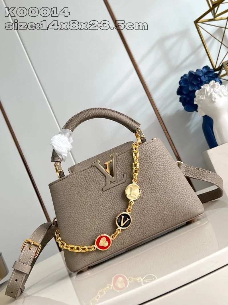 Neat Louis Vuitton Capucines BB Bags 41274