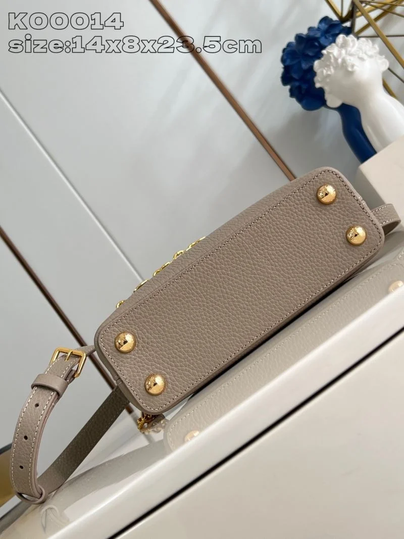 Neat Louis Vuitton Capucines BB Bags 41274