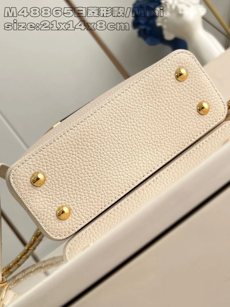 Durable Louis Vuitton Capucines BB Bags 41317