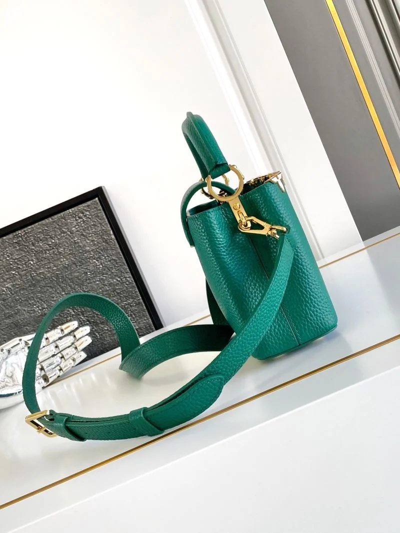 AllSeason Louis Vuitton Capucines BB Bags 41250