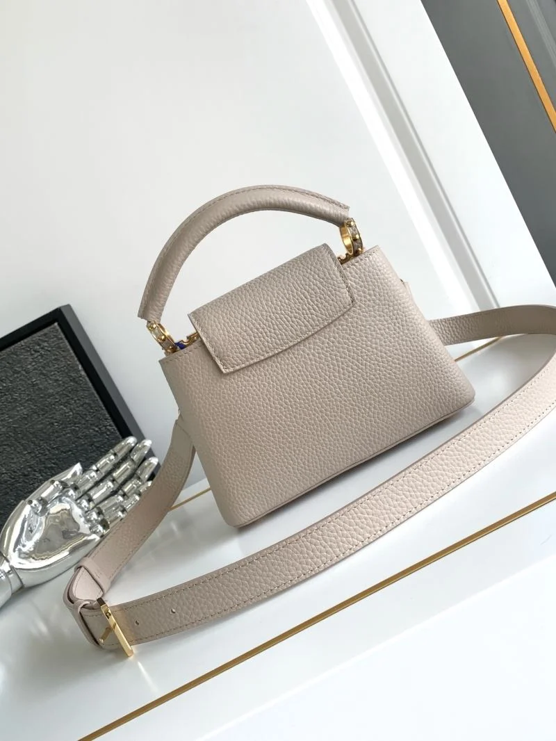 Louis Vuitton Capucines BB Bags Minimalist 41247