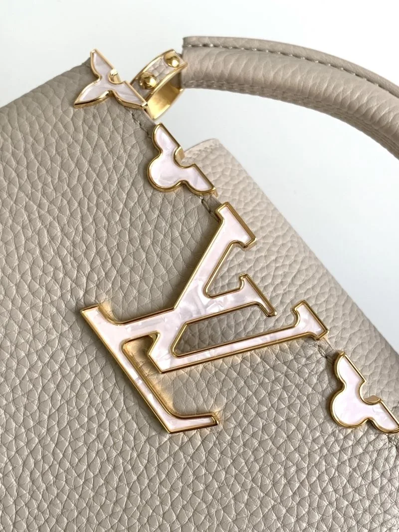 Louis Vuitton Capucines BB Bags Minimalist 41247