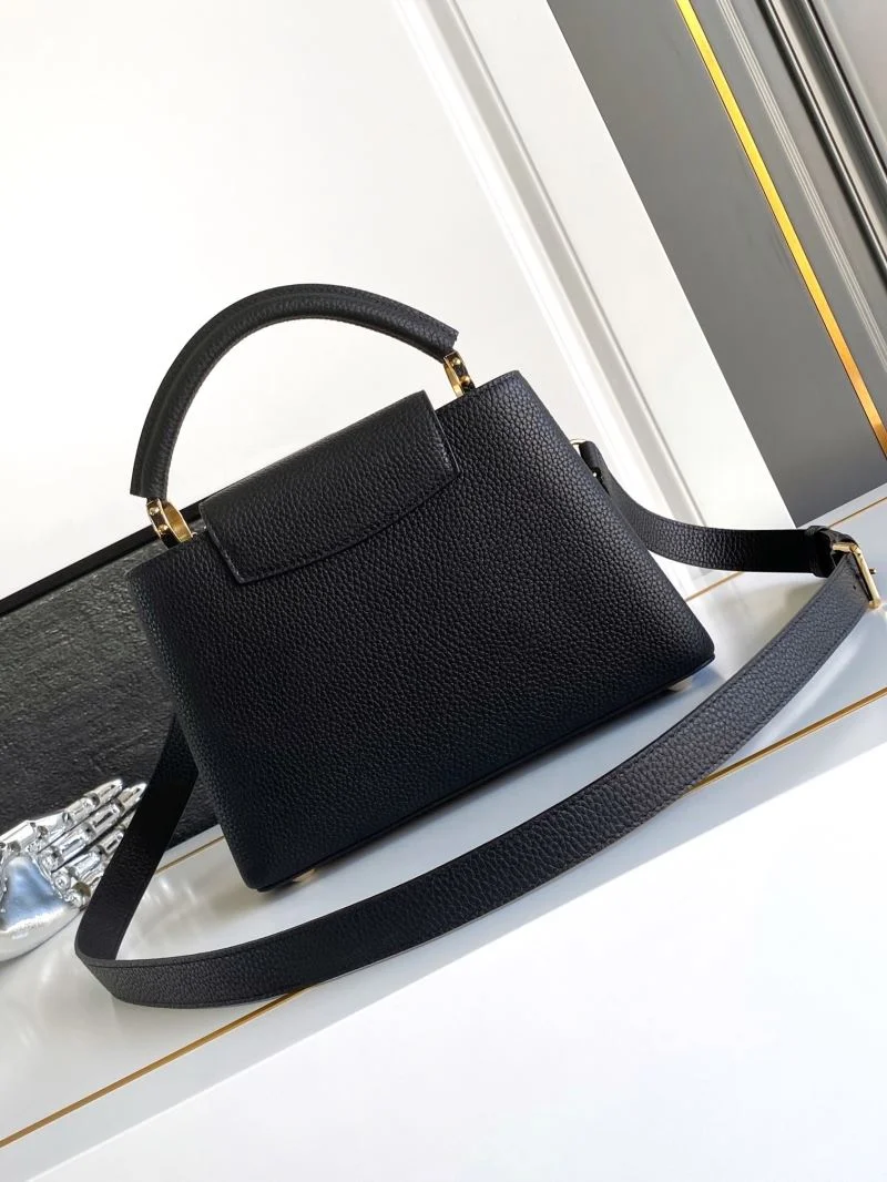 DailyWear Louis Vuitton Capucines BB Bags 41244