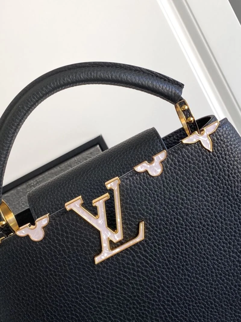 DailyWear Louis Vuitton Capucines BB Bags 41244