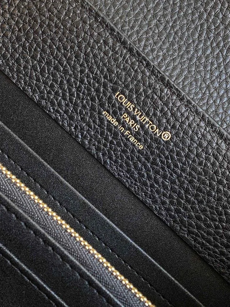 DailyWear Louis Vuitton Capucines BB Bags 41244