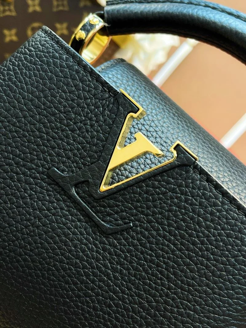 Soft Louis Vuitton Capucines BB Bags 40733