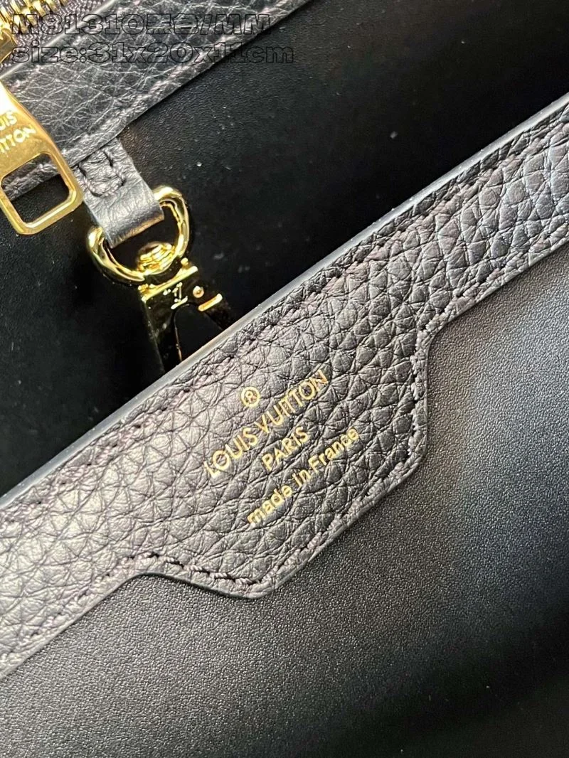 Lightweight Louis Vuitton Capucines BB Bags 40765
