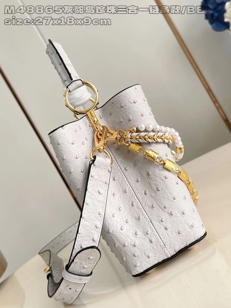 BestValue Louis Vuitton Capucines BB Bags 40710