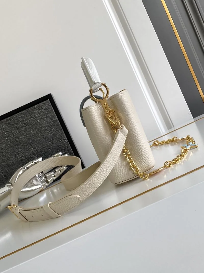 Louis Vuitton Capucines BB Bags Practical 40705