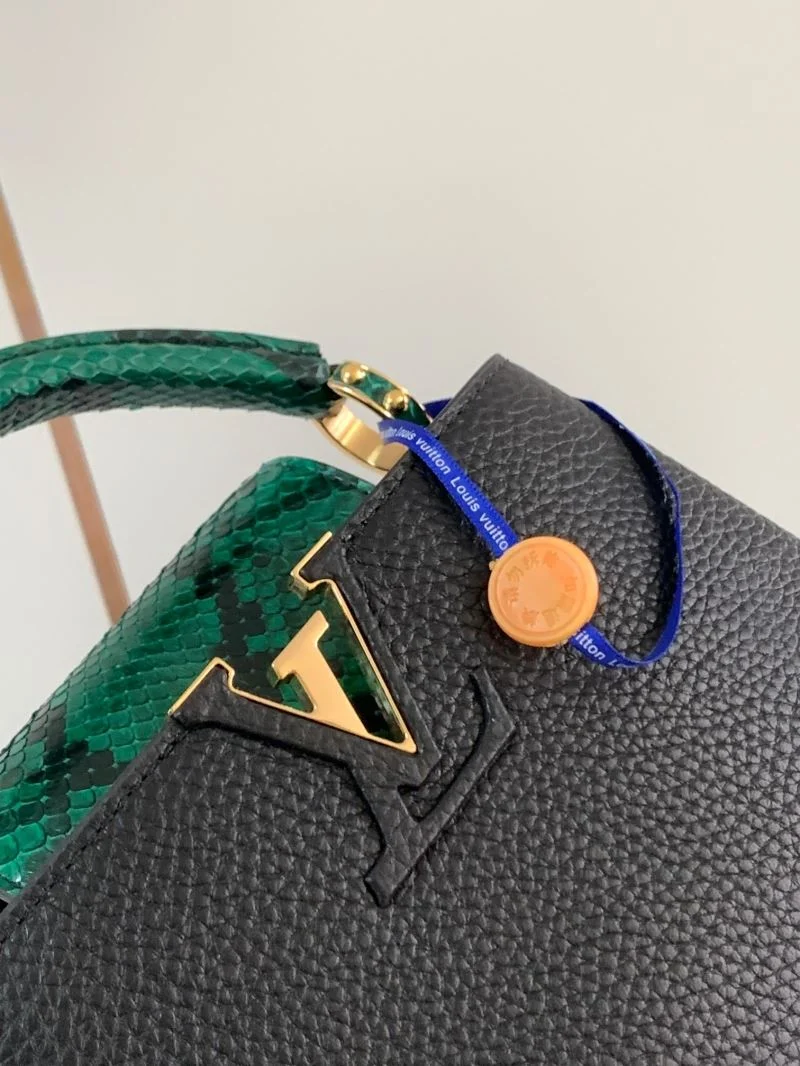 Louis Vuitton Capucines BB Bags BestValue 40702