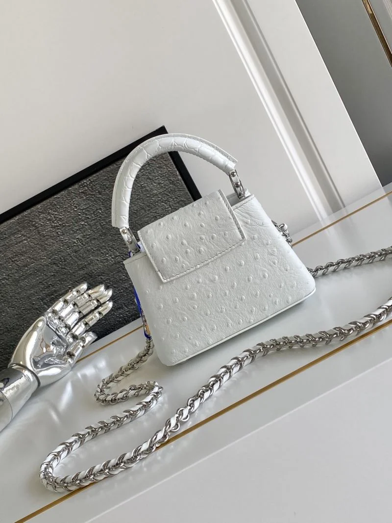 Louis Vuitton Capucines BB Bags WrinkleFree 40697