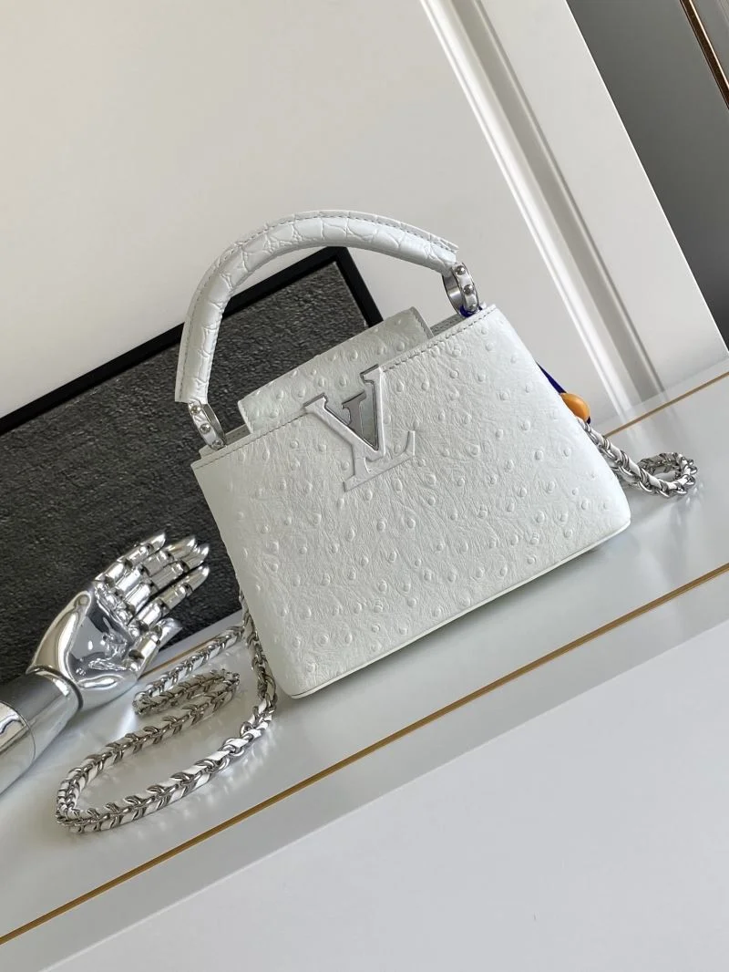 Premium Louis Vuitton Capucines BB Bags 40703