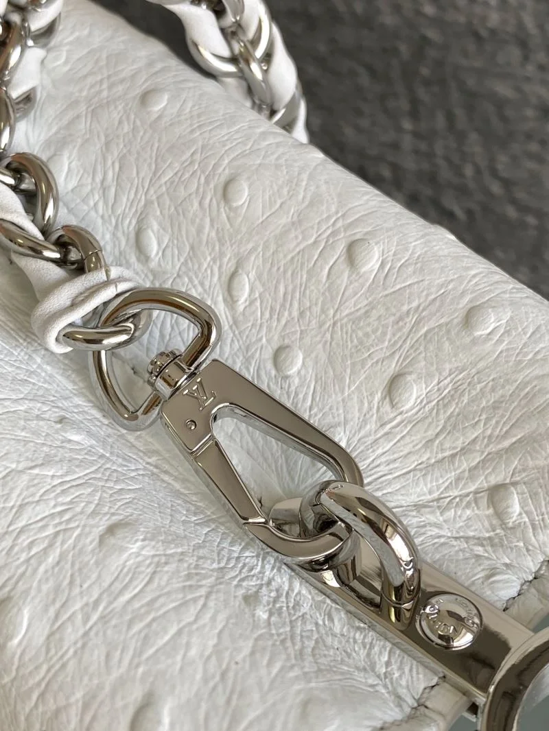 Premium Louis Vuitton Capucines BB Bags 40703