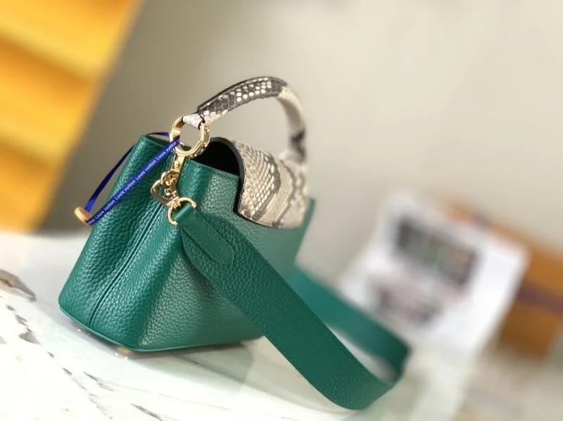 Louis Vuitton Capucines BB Bags Minimalist 40732